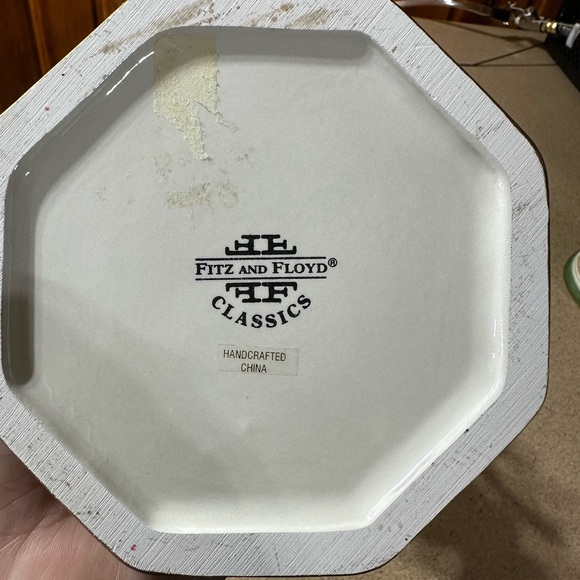 Fritz and Floyd Candle Holder - Picture 5 of 5